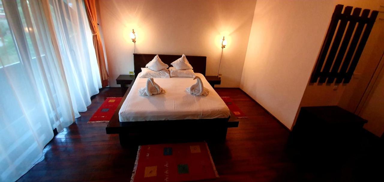 Casa Frent Hotel Predeál Kültér fotó