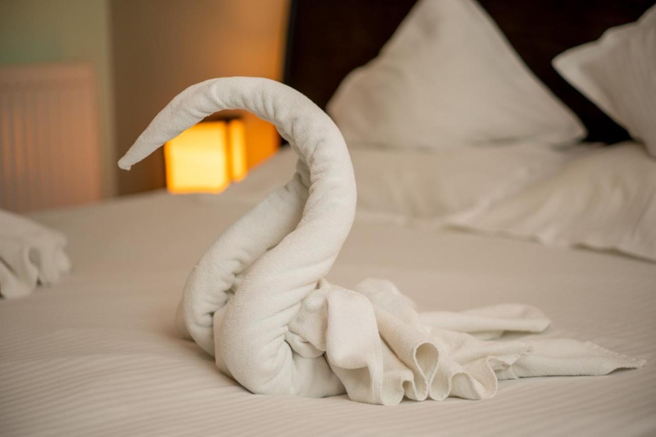 Casa Frent Hotel Predeál Kültér fotó